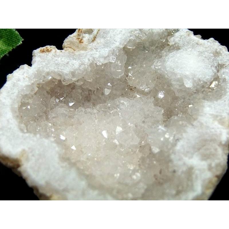 水晶　ジオード　ハーフ セット売り キラキラ 天然タイプ ちびジオード 昌洞 ハーフカット 約