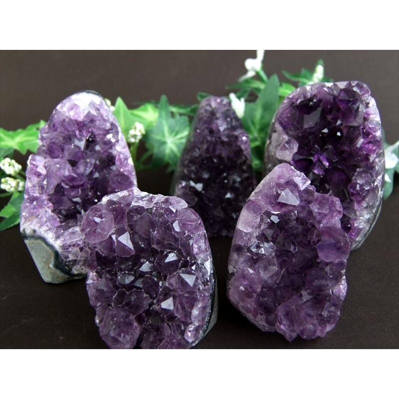 激レア 手の平サイズ 3A アメジスト 紫水晶 クラスター スタンドタイプ