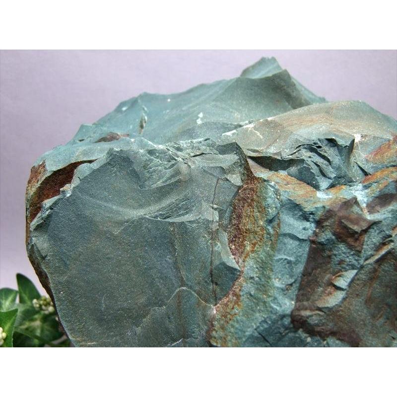 大特価 特大 出雲石 碧玉 原石 2344g 幅180mm 大地のパワーを感じる石