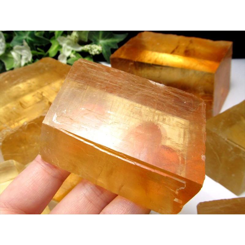 高品質 ゴールデンカルサイト結晶ブロック 1個売り 約120g-150g 超透明