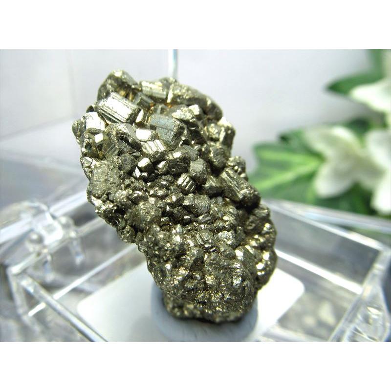 クンツァイト・ブラックトルマリン・パイライト共生ポイント太め タワー