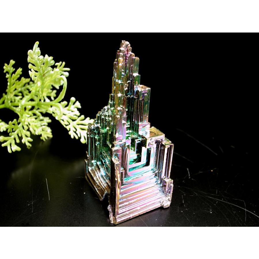 虹色の鉱石 虹の石（褐鉄鉱）（針鉄鉱、鱗鉄鉱） - iStone