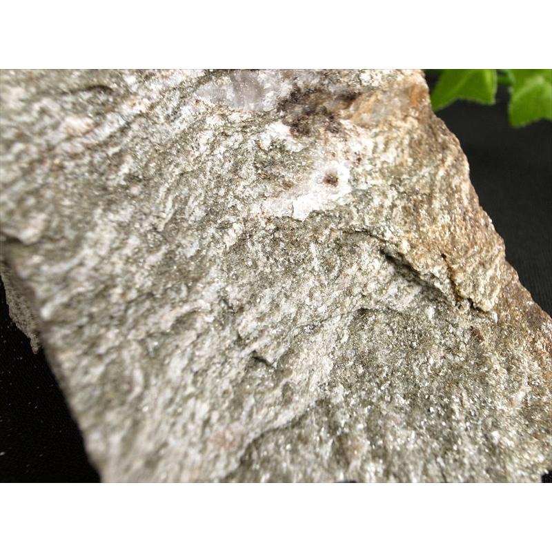 驚異の ラジウム 天然鉱石 バドガシュタイン 鉱石 高さ約7.2cm 幅約9.8cm 重さ約335g オーストリア政府公認のヒーリングストーン | ブランド登録なし | 01