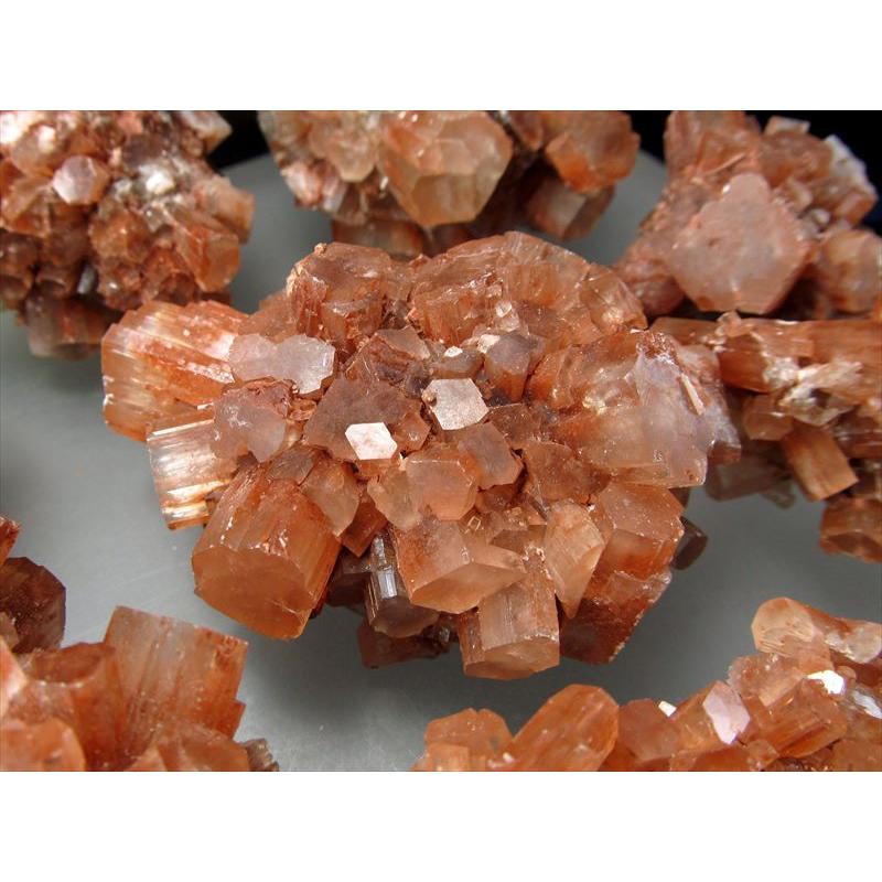 美麗結晶 アラゴナイト 結晶 原石 重さ約100g-120g 1個売り 360度伸びた柱状クリスタル 自然の神秘  不思議な幾何学造形 モロッコ産｜comrose｜05