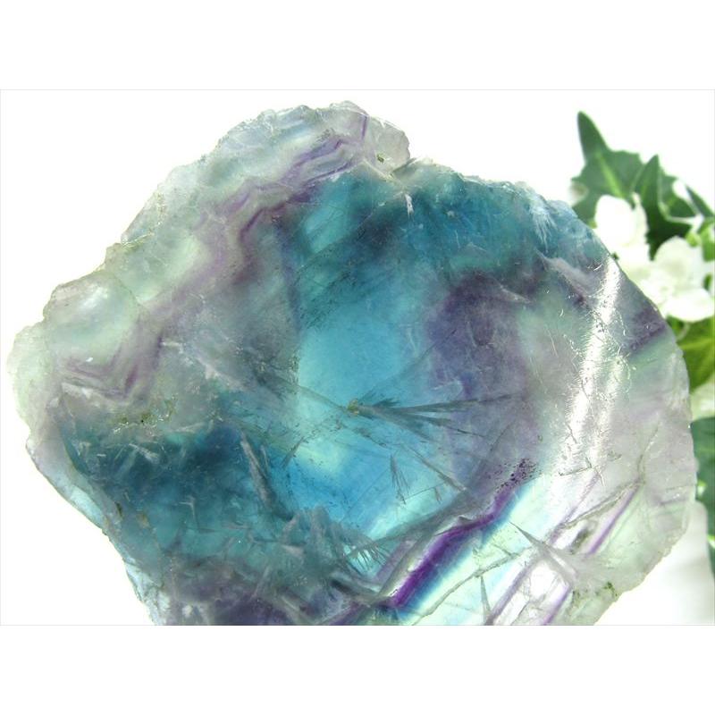 天使の羽根入り エンジェルフェザー フローライト プレート原石 1個