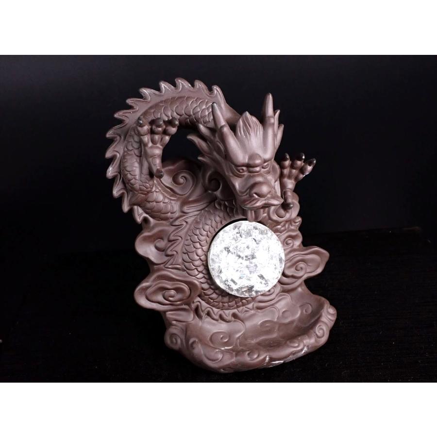 龍神 倒流香炉 4色に光り輝くボール付き 高さ約16cm 最大幅約14cm コーンタイプ(倒流香)用 大吉開運 龍神デザイン :kou-810394-p:ComRoseパワーストーン・天然石専門店 通販 天然石の浄化やインテリアに 陶器製 龍神 倒流香炉 3点セット