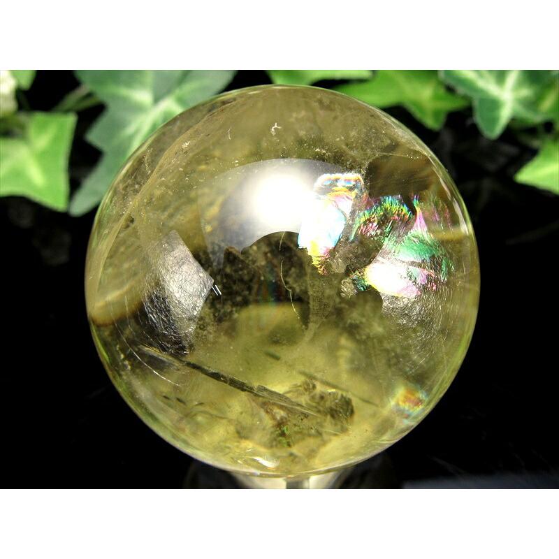 金運アップ‼️虹入りマダガスカル産 天然シトリン丸玉 貫入水晶かも❔ 超透明 5A 虹入り シトリン 丸玉 台座付 直径約44mm 重さ121.1g 透明感