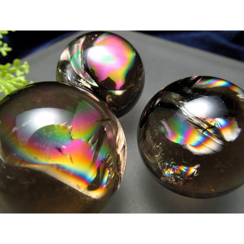濃いめ 虹入り スモーキークォーツ 丸玉 人工虹 直径22mm-24mm 茶水晶