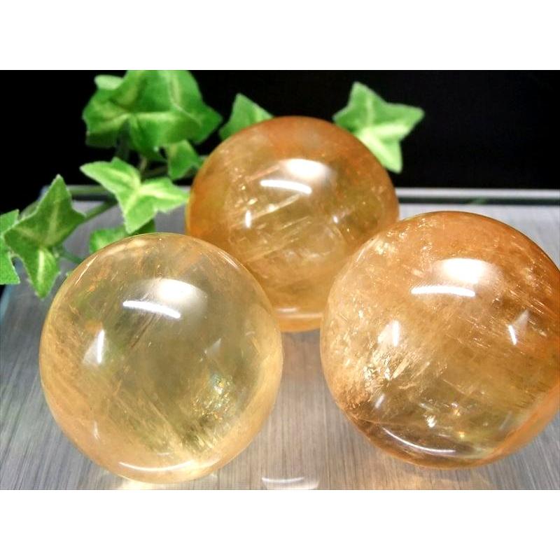 別格 5A ゴールデンカルサイト 丸玉 直径約30mm-32mm 透明感抜群 美麗