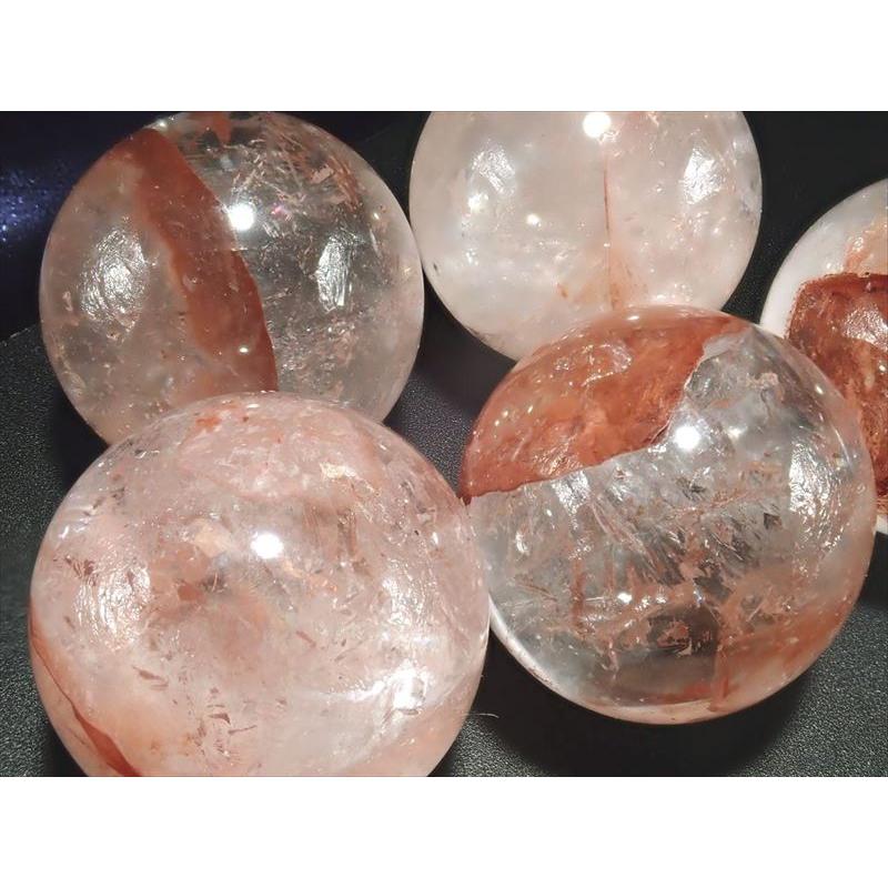 天然石マニカラン水晶ピンク　丸玉 マニカラン 水晶 空間浄化 エネルギー 高品質 水晶 クォーツ