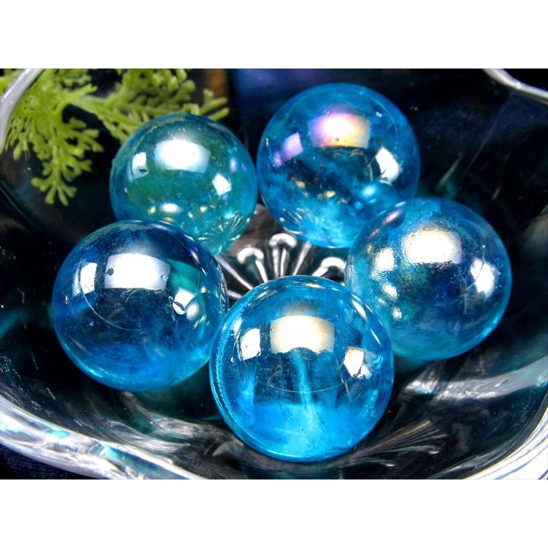 鮮やかな水色 アクアオーラ(蒸着水晶)水晶 丸玉 約100gセット(一袋4-6