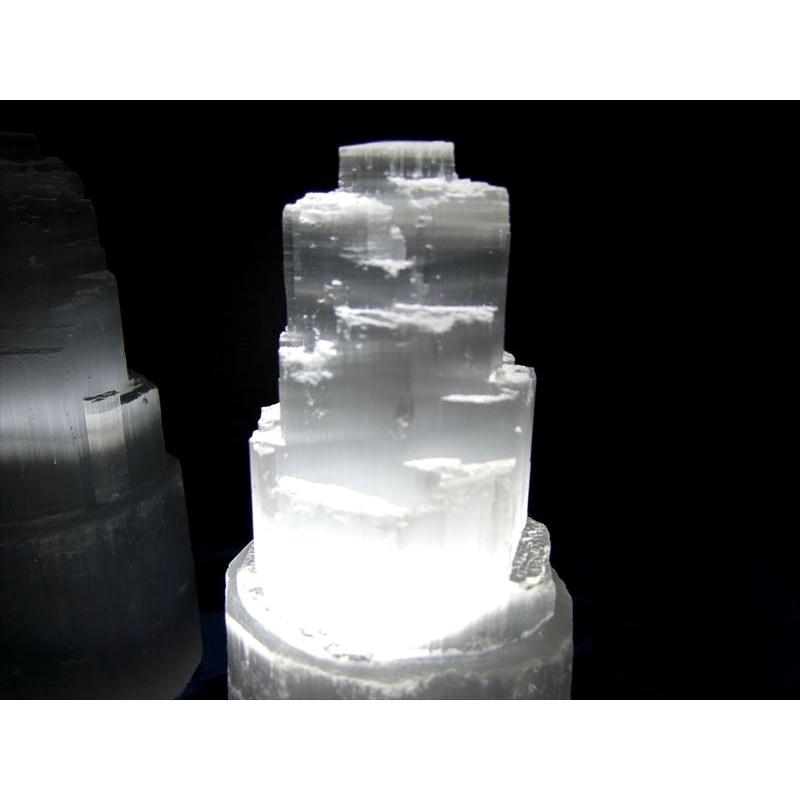 LED セレナイト タワーランプ サイズ:直径約7cm-9cm 高さ約15cm モダンなストーンランプ インテリア照明 LED照明器具付き ホワイトタイプ_2