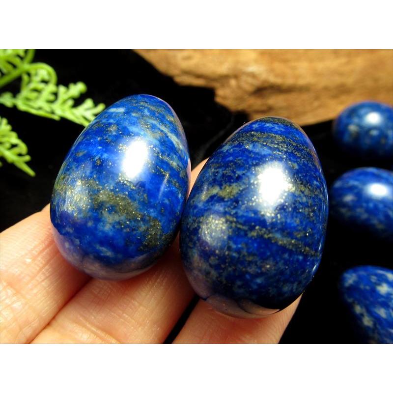 ラピスラズリ綺麗な卵型