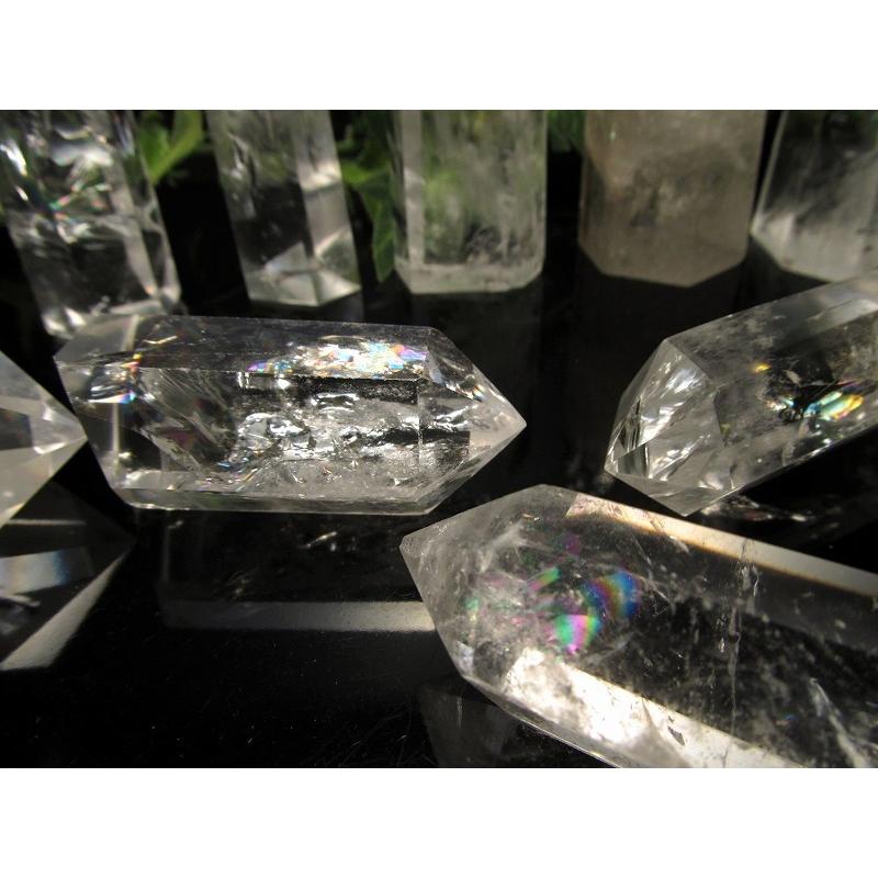 ✳✨究極の激凄超逸品❗✨極上超高透明度とレインボー✨虹入り 水晶 六角柱 天然石 楽天市場】虹入り レインボー 水晶 ポイント 六角柱 □種類お任せ