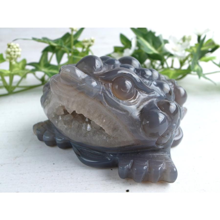 激安【天然石】超高品質 ローズクォーツ 銭がえる銭蛙 縁起物 彫り物
