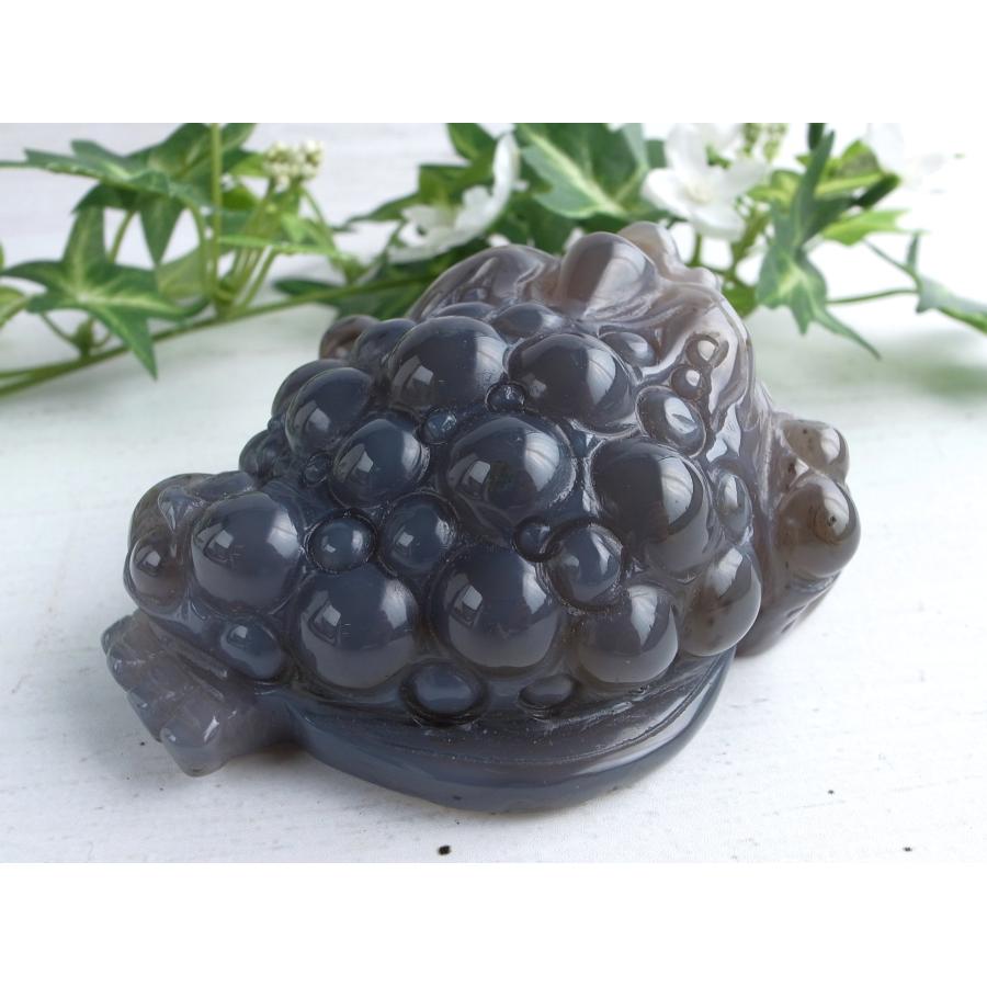 福運をもたらす笑顔の石 笑口メノウ 銭蛙 彫刻置物 最大幅79mm 瑪瑙