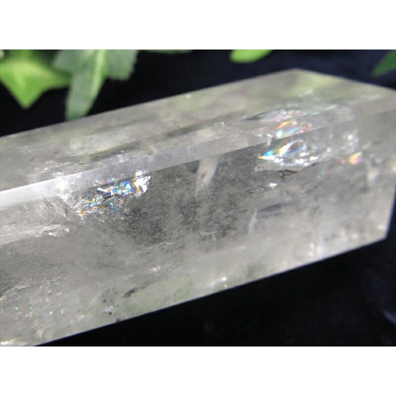 虹入り 天然水晶 オベリスク 高さ約119mm 重さ約126g 古代エジプト太陽神の象徴 偉業の象徴 インテリアや空間の浄化など 一点もの ブラジル産 パワーストーン | 開運 | 01