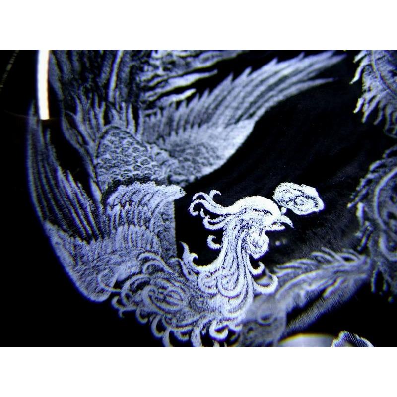 夫婦円満 鳳凰 人工水晶 丸玉 直径約80mm レーザー彫刻 幻想的に浮かび