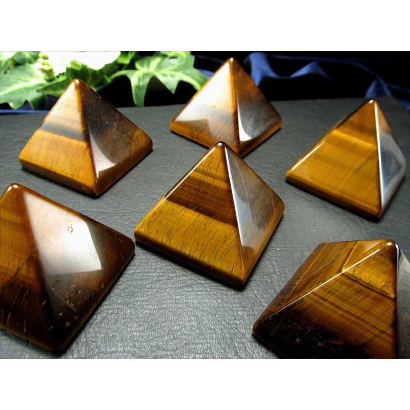 タイガーアイ丸玉　ピラミッド　水晶　金運 楽天市場】タイガーアイ ピラミッド (大) 天然石 パワーストーン 置物