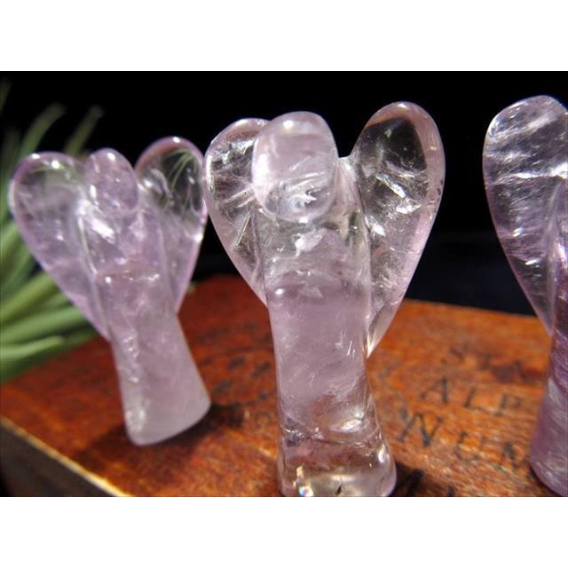 ラベンダーアメジスト ミニエンジェル 彫り置物 高さ約2.5cm-3.5cm 可愛いミニサイズ 幸福を運ぶ天使モチーフ インテリアや贈り物に ブラジル産 | 開運