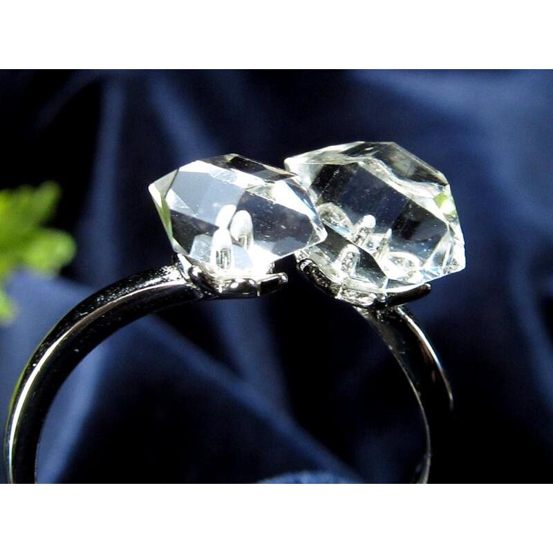 ハーキマーダイアモンド結晶原石 リング ダブルタイプ フリーサイズ 11号〜 結晶サイズ縦約6-8mm前後 サイズ調整可 大人気のニューヨーク産水晶 Silver925