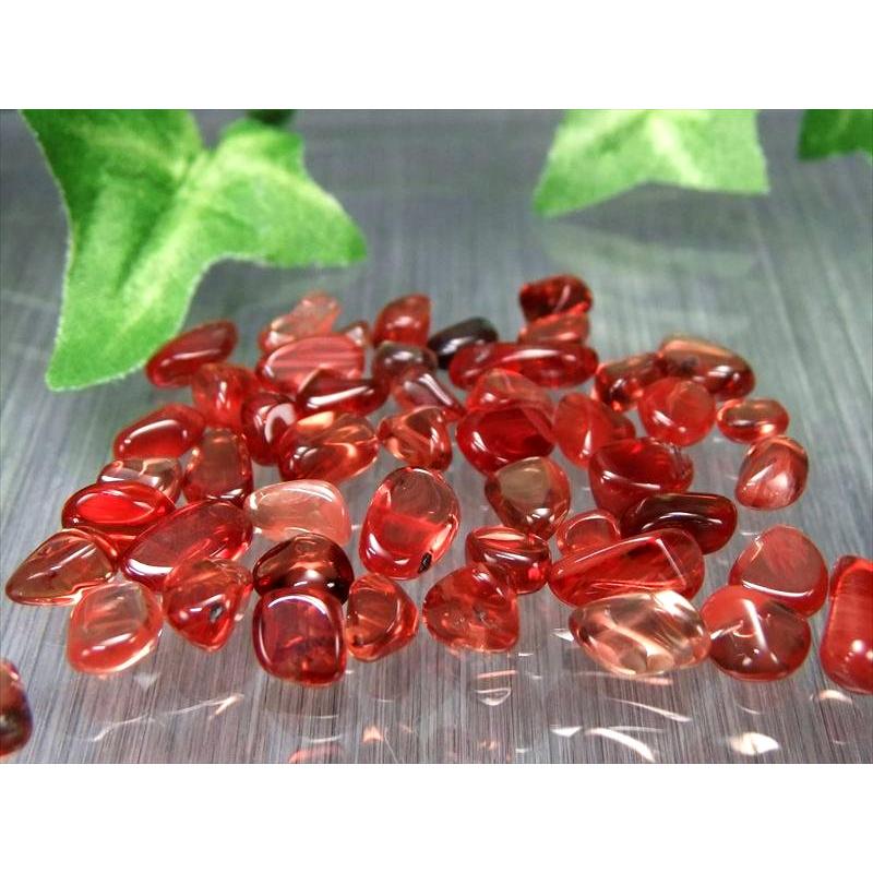 宝石級 S級 希少レッドアンデシンさざれ 約20g 粒の平均大きさ 約3ミリ