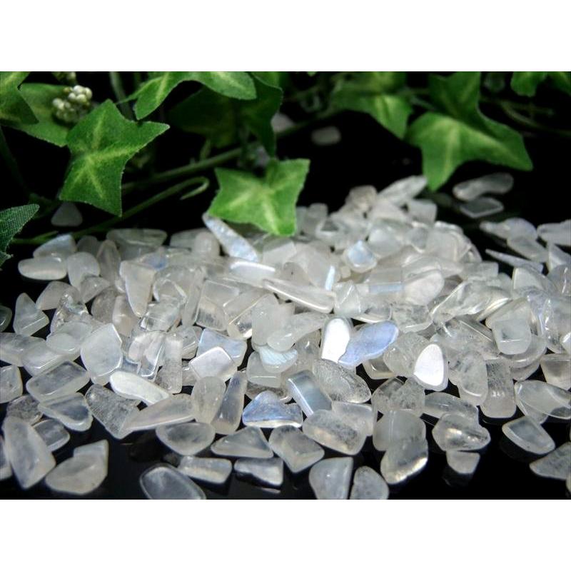 幻想的なフロストタイプ ブルームーンストーン（ホワイトムーン