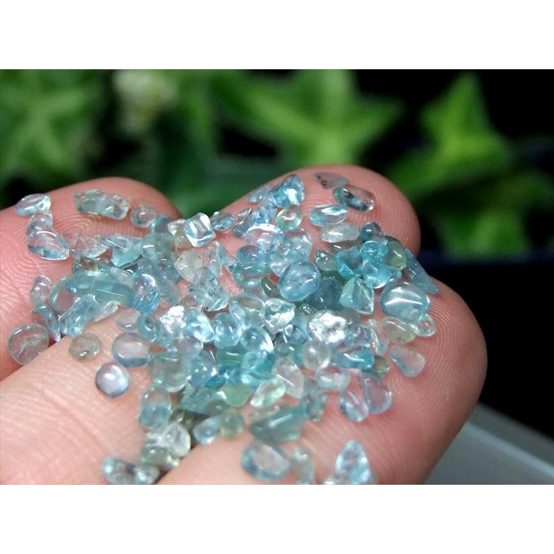 透明 宝石質 ブルーグリーンアパタイト 小粒タイプ さざれ 約100g 粒 