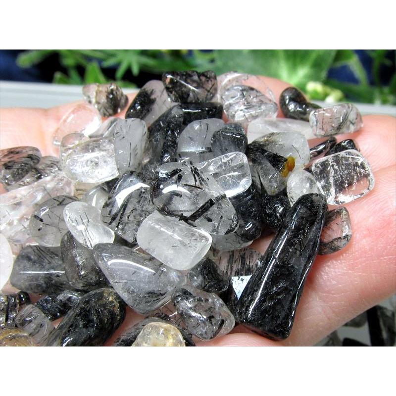 ☆限定新入荷☆極上透明水晶【200gブラジル産3Aクリスタル