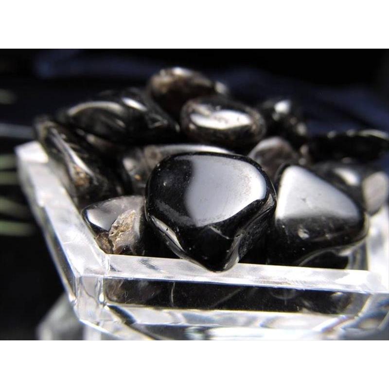 ★特選一石★希少チベット産♢破邪の石【中粒 ♠天然黒水晶モリオンさざれ】❤ ☆特選一石☆希少チベット産♢破邪の石【中粒 ♤天然黒水晶