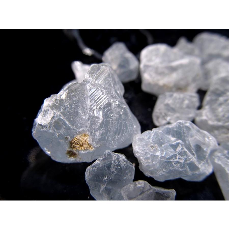 セレスタイト 天青石 結晶原石 さざれ 200グラム 粒の大きさ 約10-30mm