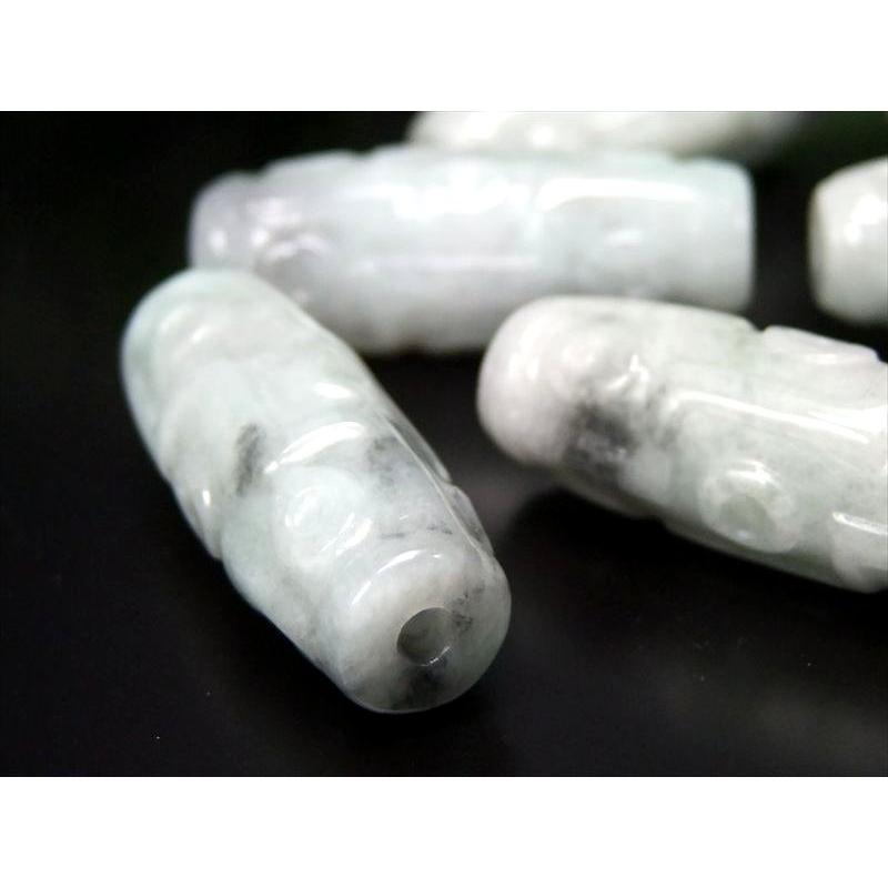 成功と繁栄の象徴 グリーンジェイド 翡翠 九眼天珠 1個売り 長さ約31mm-35mm 立身出世・願望実現・合格祈願・必勝祈願 伝統的な天然石 ミャンマー産 | ブランド登録なし | 01