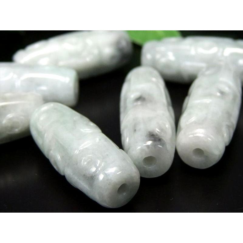 成功と繁栄の象徴 グリーンジェイド 翡翠 九眼天珠 1個売り 長さ約31mm-35mm 立身出世・願望実現・合格祈願・必勝祈願 伝統的な天然石 ミャンマー産 | ブランド登録なし | 02