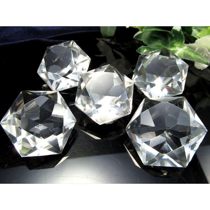 水晶 六芒星カット タンブル 最大幅約27mm 1個売り 超透明 すべての 
