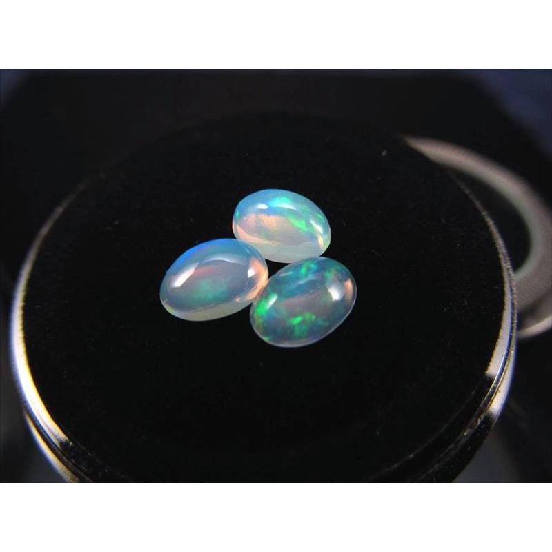 極上 オーバル型 プレシャスオパール(蛋白石)カボション ルースケース