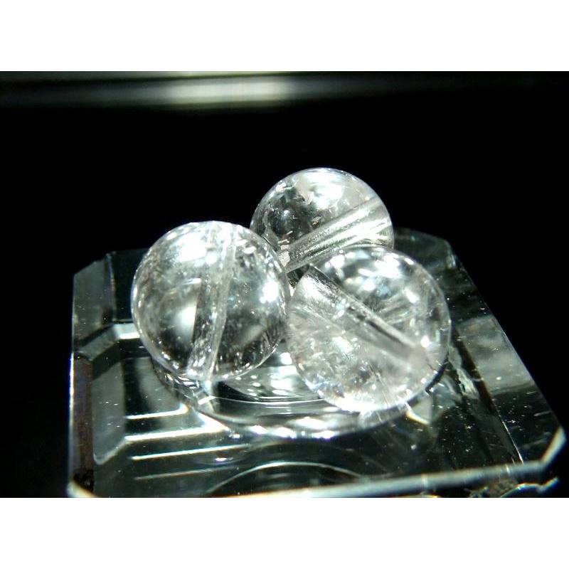 虹入り珠有り!!入手困難 希少な大粒 1粒売り4A ダンビュライト ビーズ 約10.5mm-11mm珠 超希少 強い浄化力とヒーリング作用を持つ石 1点物 メキシコ産 :tu-19940-p-g:ComRoseパワーストーン・天然石専門店 通販 約100g-150g 1個売り 大きめサイズ ナチュラルなラフ原石 海のように美しいライトブルー 心に安らぎを与える石