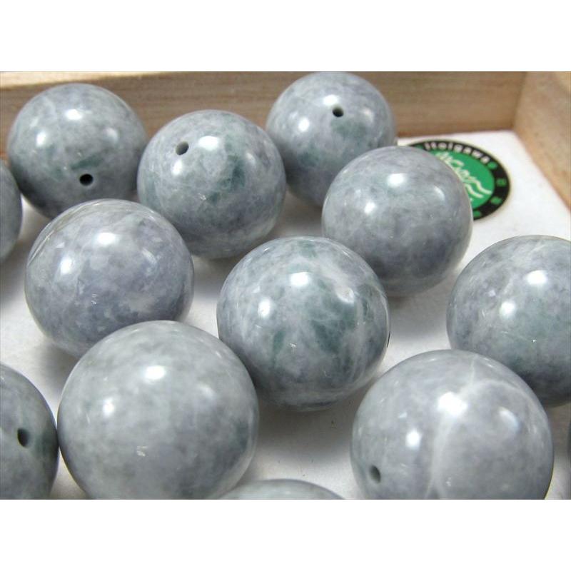 国産石の一級品 大珠 糸魚川 青翡翠(硬玉) 約14mm-14.5mm珠 一粒売り 5