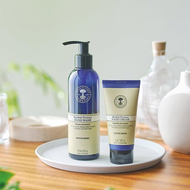 やさしいみらい カタログギフト　（ふわりコース）※カードタイプ |  | 02