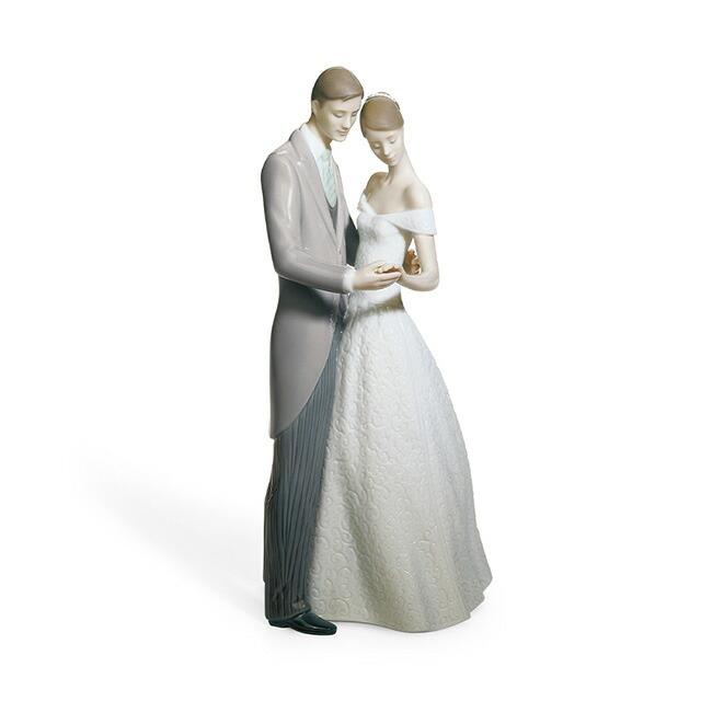 LLADRO（リヤドロ） いつまでも A08107 プレゼント ギフト お返し お祝い 出産 結婚 退職 内祝い 新築祝い 引越し祝い 開業祝い 人形 おしゃれ かわいい 置物 | LLADRO