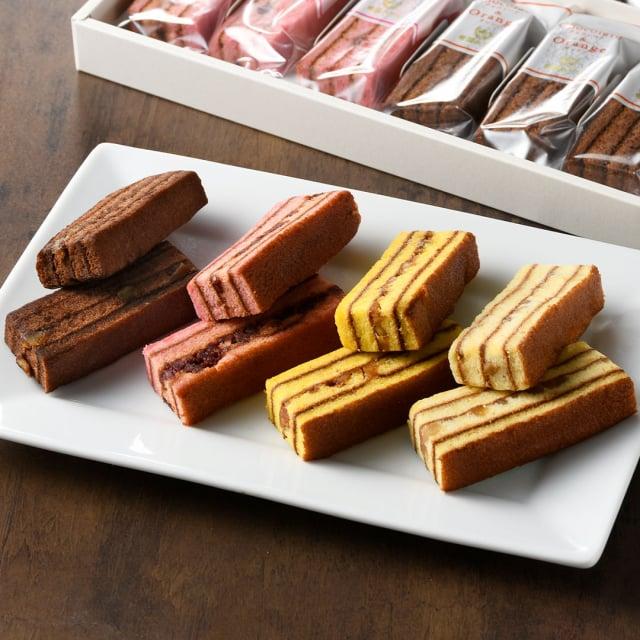 帝国ホテル スティックバウム詰合せ 4種7個入 / バウムクーヘン バームクーヘン プレーン 焼き菓子 洋菓子 焼菓子 スイーツ お菓子 セット お歳暮 御歳暮 | 帝国ホテル | 01