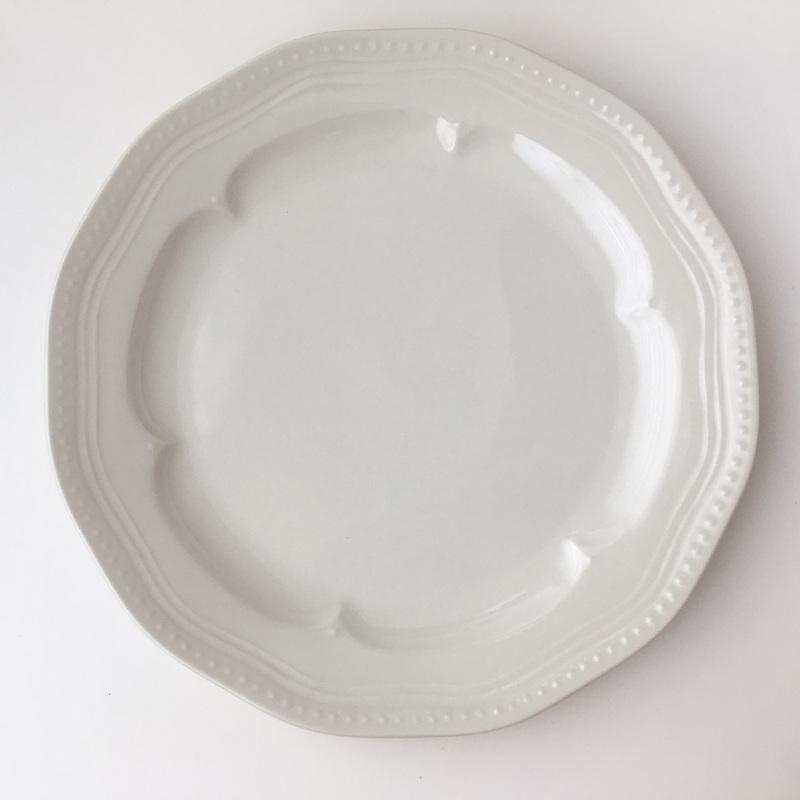 ディナープレート マティネ ラウンド 23 5cm ブラン 白 グリズ グレー スタジオm 食器 スタジオエム 大皿 ケーキプレート 日本製 陶器 Chu1031 デザイン雑貨のコンセプトストア 通販 Yahoo ショッピング