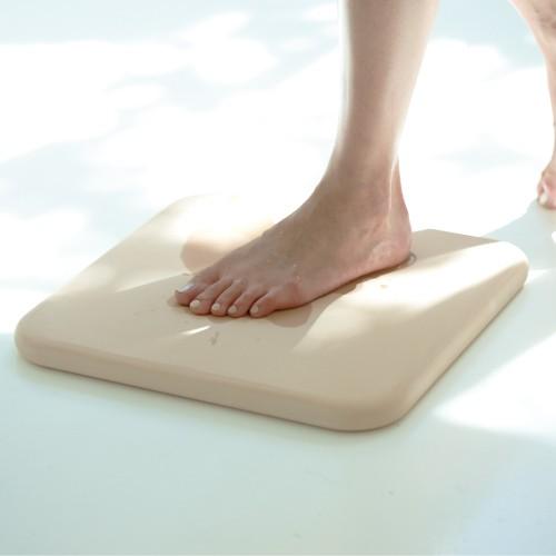 soil（ソイル）バスマット スクエア ピンク/ブルー/ホワイト/グリーン 珪藻土 調湿 軽量 速乾 足ふきマット 清潔 | SOIL(ファッション)