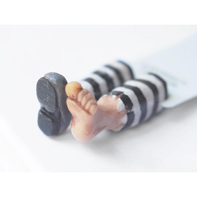 プリズナー in the book アートブックマーカー しおり 囚人の足 my bookmark【レターパックプラス便可】 | ブランド登録なし | 02