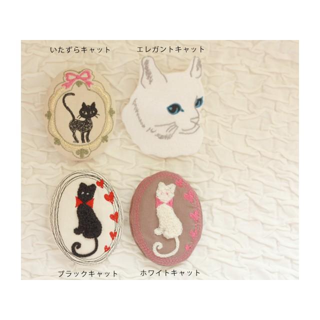 刺繍のファブリッククッションブローチ ねこ他 ハンドメイド