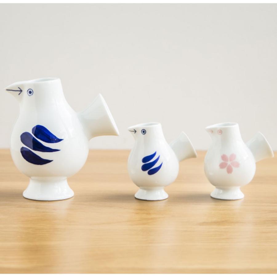 リサラーソン おさけことり 青 さくら 小鳥 ミルクピッチャー ミルクポット 一輪挿し 花瓶 波佐見焼 陶器製 Lisa Larson Lisll1646 デザイン雑貨のコンセプトストア 通販 Yahoo ショッピング
