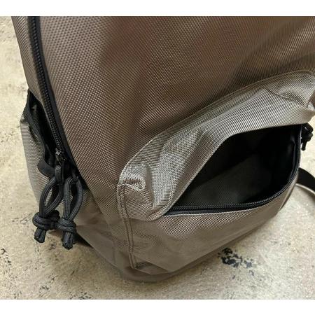 ペット バックパック キャリーバッグ 撥水加工 リュック  キャリーバッグ ペット 猫 犬 ブラック/カーキ | ブランド登録なし | 15