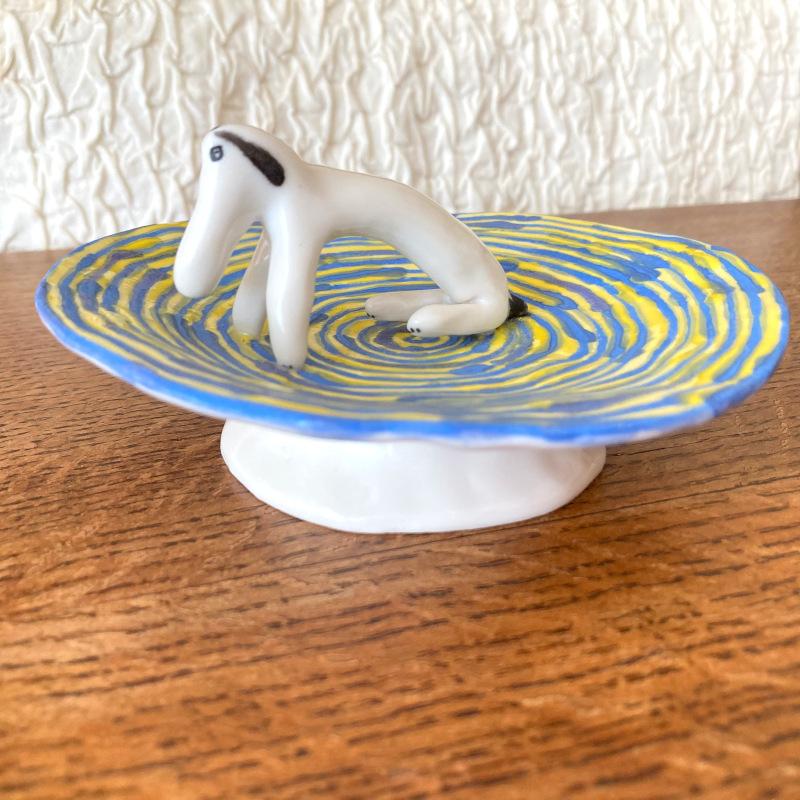 エレオノール・ボストロム アクセサリートレイ 犬 しましま ぐるぐる