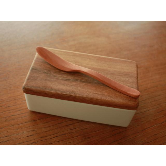 陶器と木蓋の バターケース 日本製 おまけ付き バターナイフ ナチュラルデザイン |  | 01