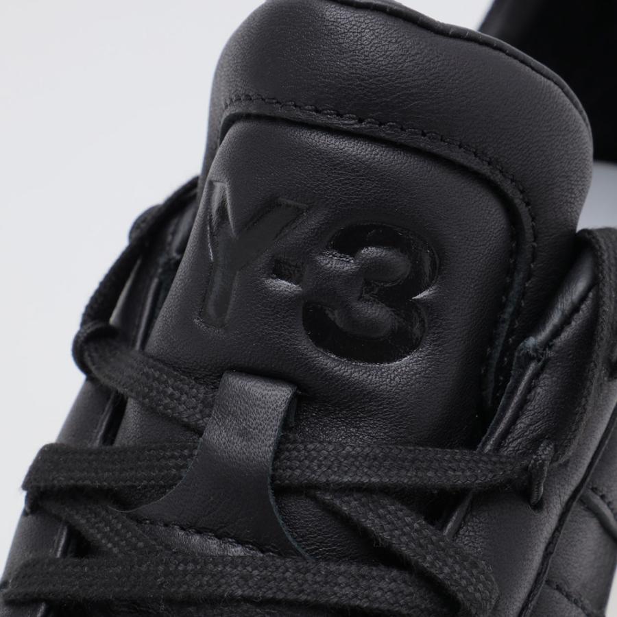 Y-3 スニーカー ブラック×ホワイト ワイスリー FZ4477 HERO Y-3 スニーカー ブラック×ホワイト ワイスリー FZ4477 HERO