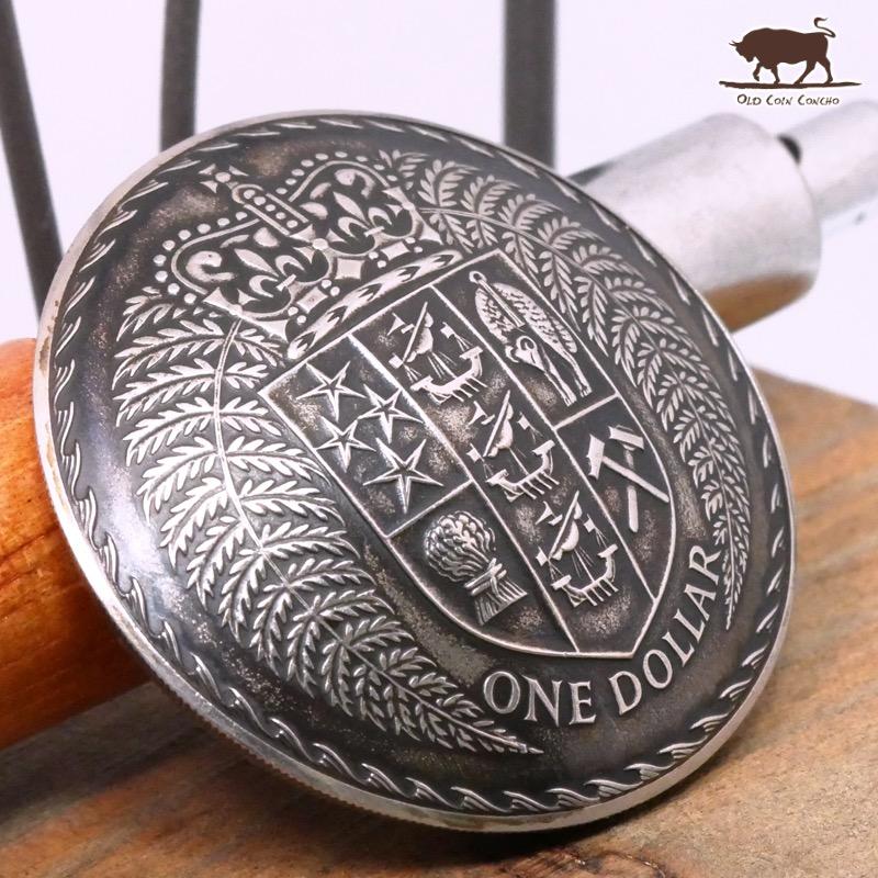 コンチョ ボタン 本物コイン使用 ニュージーランド 1ドル 盾 王冠 シダ